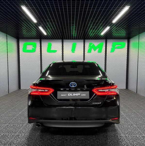 Toyota Camry 75 Hybrid