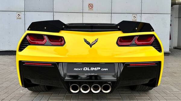 Chevrolete Corvette Stingray