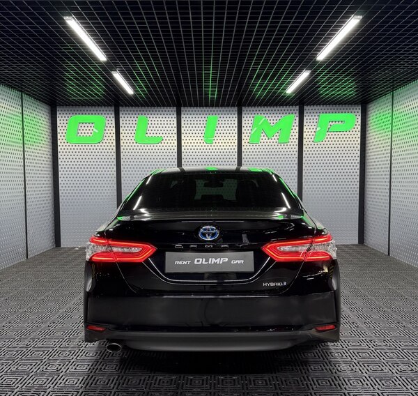 Toyota Camry 70 Hybrid