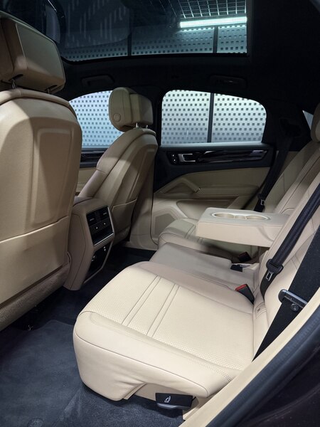 Porsche Cayenne Coupe