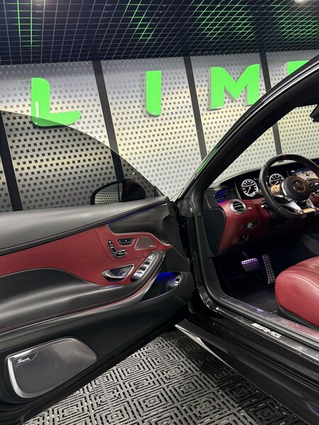 Mercedes-Benz S63 Coupe