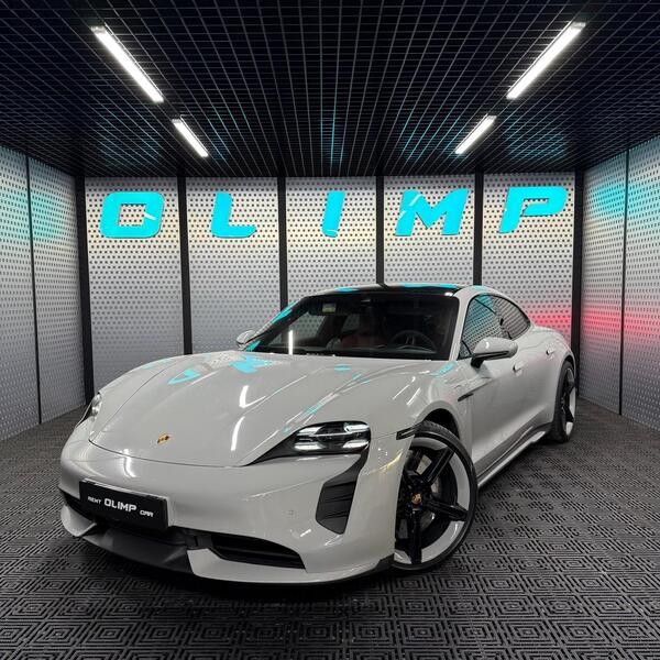 Porsche Taycan Turbo
