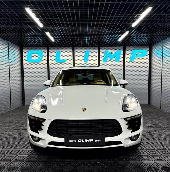 Porsche Macan S