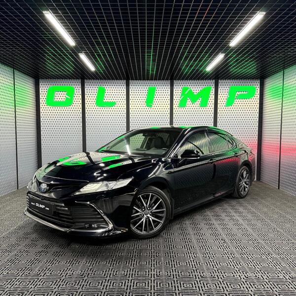 Toyota Camry 75 Hybrid