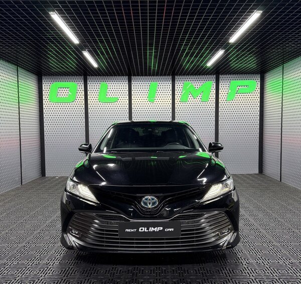 Toyota Camry 70 Hybrid