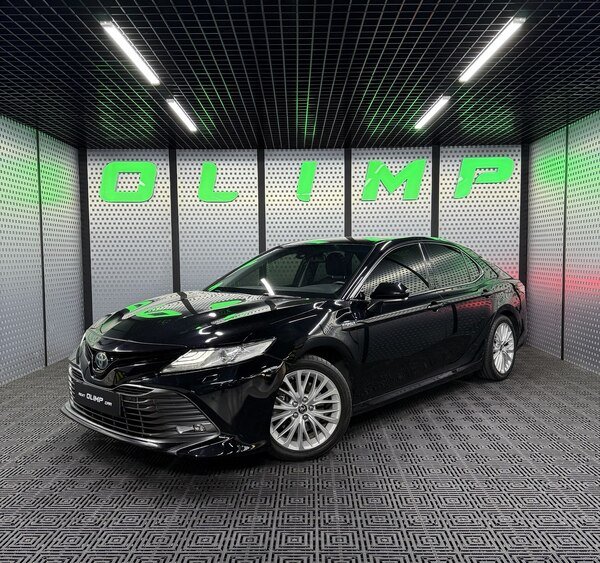 Toyota Camry 70 Hybrid