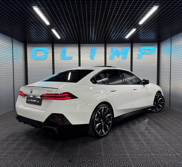BMW 5 G60