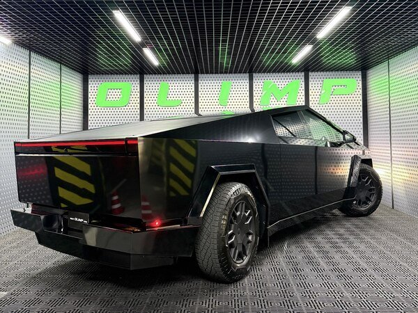 Tesla Cybertruck Foundation