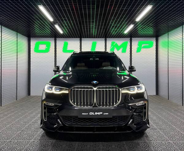 BMW X7 M50D